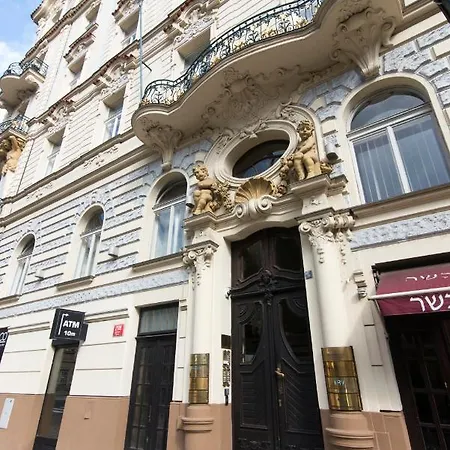 Apartmán Billionaires Club Loft Sauna Center