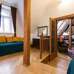 Billionaires Club Loft Sauna Center Apartment Prag