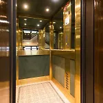 Billionaires Club Loft Sauna Center *